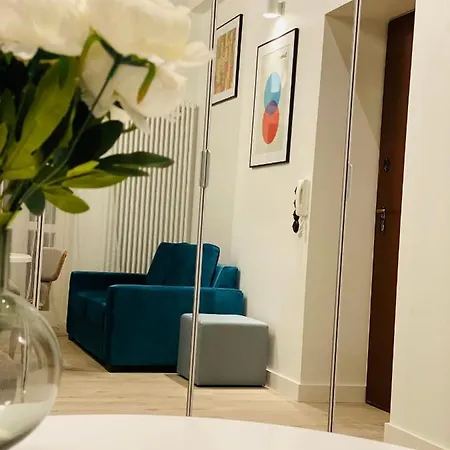 Apartment 1 Syp, Kawa Vertuo, Kosmetyki Ada, 3 Min Metro Wilenska, By Visitwarsaw