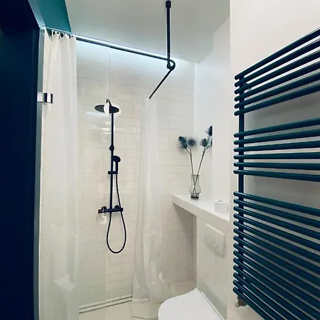 1 Bedroom 3 Minute Walk To Wilenska Metro Lejlighed *